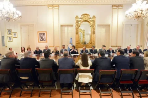 Las provincias reciben cada vez menos fondos de Nación, a pesar de un repunte en la coparticipación